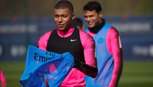 Kylian Mbappé, durante un entrenamiento con el PSG