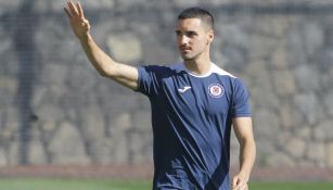 Eustaquio, en un entrenamiento de Cruz Azul