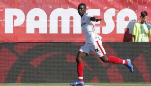 Ibrahima Sow en un partido con el Sevilla 