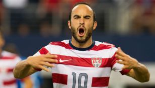 Landon Donovan festeja un gol con EU en 2013