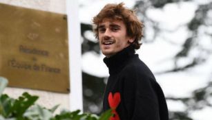 Griezmann sonríe para una fotografía