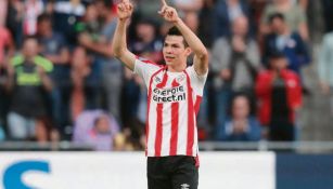 HIrving Lozano celebra uno de sus goles en la Eredivisie