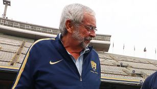 Enrique Graue previo a un partido de Pumas