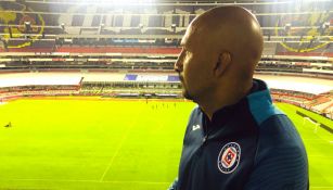 Óscar Pérez tras su despedida en el Estadio Azteca 