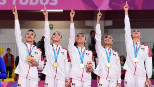 Conjunto de Gimnasia, en la premiación