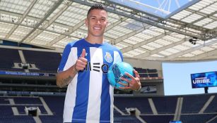 Mateus Uribe en el Estadio do Dragao