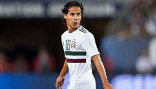 Diego Lainez durante un encuentro contra la Selección de EU