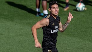 JAmes Rodríguez, en entrenamiento con el Real Madrid 