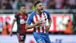 Vega le ha anotado cuatro goles al Atlas en Clásicos Tapatíos