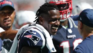 Antonio Brown durante un partido con Patriots