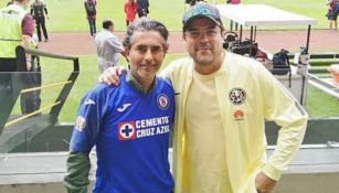 Jorge Van Rankin y Raúl Araiza en el estadio Azteca
