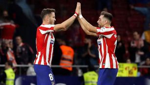 Saúl y Herrera festejan gol contra Athletic