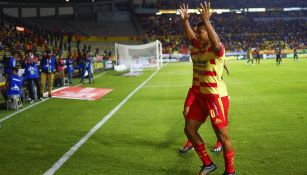 Edison Flores y Monarcas quieren clasificar a la Fiesta Grande