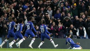 Reece James festejando el cuarto gol del Chelsea ante Ajax