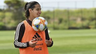 Diego Lainez en concentración del Tricolor