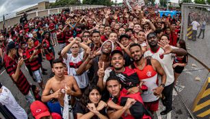 Hinchas del Flamengo en despedida