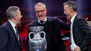  Jerzy Brzeczek, Jan Andersson y Luis Enrique en el sorteo de la Euro 