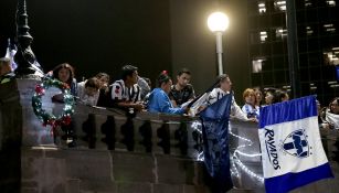 Aficionados de Rayados celebran el título