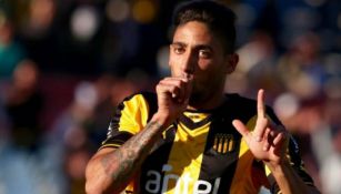 Jonathan Urretavizcaya en su etapa anterior con Peñarol