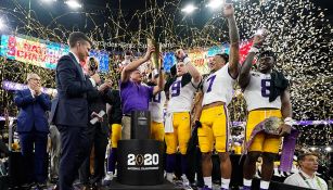 LSU levanta el trofeo que lo acredita como Campeón 