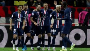 Jugadores del PSG festejan un gol ante Mónaco