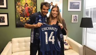 Eugenio Derbez presentó a Chicharito