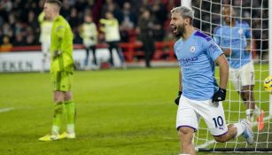 Sergio Agüero celebrando un gol con Manchester City