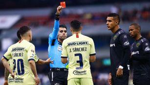 Jorge Sánchez fue expulsado del América vs Juárez