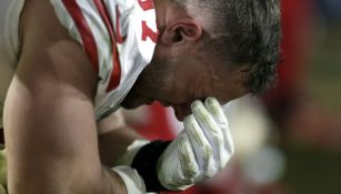 Nick Bosa, liniero defensivo de los 49ers, en lamento tras perder el  Super Bowl LIV