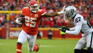 LeSean McCoy, durante un juego de los Chiefs