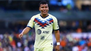 Roger Martínez, se lamenta en un juego del América