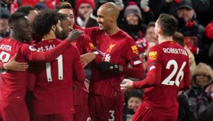 Jugadores del Liverpool festejan remontada de alarido