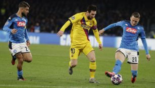 Messi y Zielinski, en el partido de Champions