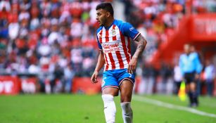 Alexis Vega en partido con Chivas