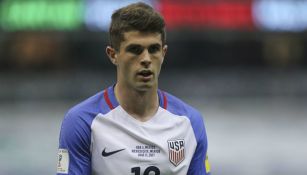 Christian Pulisic durante un partido con Estados Unidos