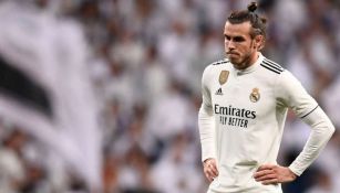 Gareth Bale durante un duelo con el Real Madrid