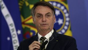 Jair Bolsonaro habla durante un evento