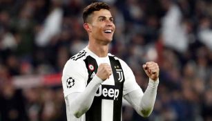 Cristiano Ronaldo festeja un tanto con la Juventus 