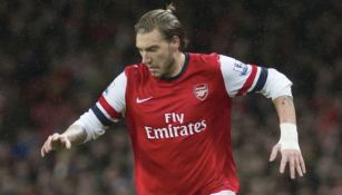 Nicklas Bendtner reconoció que ha perdido millones de libras jugando póker 