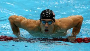 Michael Phelps en práctica de natación