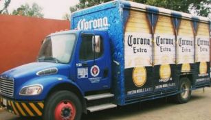 Con mariachi fue recibido el camión de cerveza en Saltillo