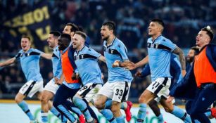 El equipo romano celebra la victoria ante el Inter de Milan