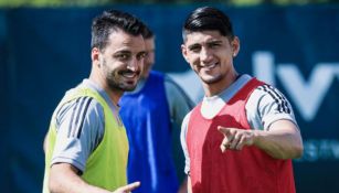 Alan Pulido se muestra feliz por volver a las actividades grupales