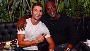 Cristiano Ronaldo junto a Michael Jordan