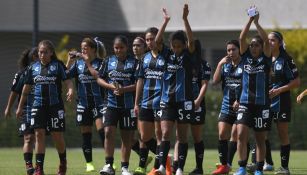 Querétaro Femenil en festejo