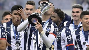 Funes Mori y Rayados celebran el Título de Liga MX