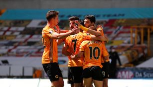 Raúl Jiménez: Encaminó goleada del Wolverhampton sobre Everton