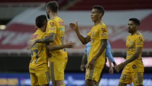 Tigres en festejo de gol