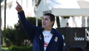 Luis Fernando, durante un entrenamiento de Chivas