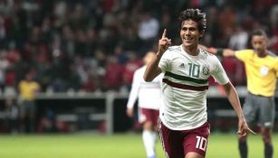 José Juan Macías celebra su gol ante Trinidad y Tobago